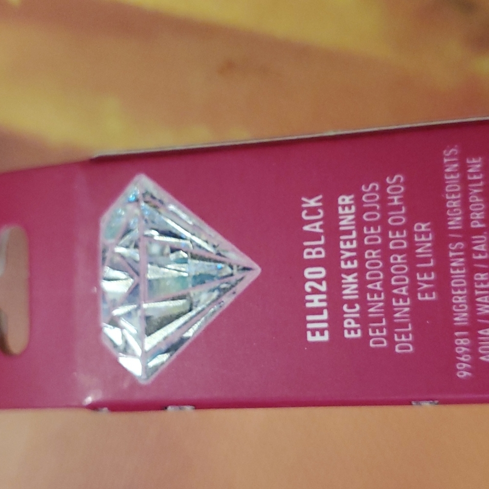 NYX Diamond Eyeliner Black